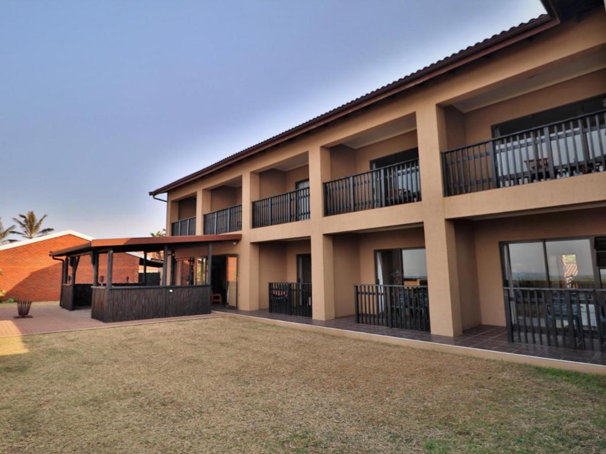Timeless Lodge Umkomaas Exterior photo